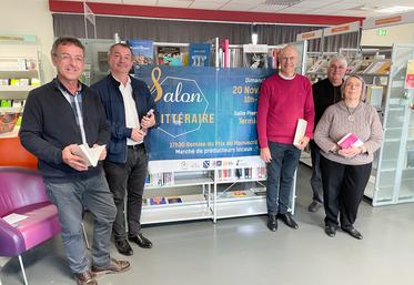 Mardi 8 novembre, à Orgères-en-Beauce. Les élus de CSur de Beauce et du Pays dunois sont heureux du retour du salon littéraire à Terminiers ce dimanche.