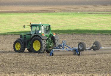 En contrat à temps partiel, les heures complémentaires ne peuvent avoir pour effet de porter la durée du travail au niveau d’un temps plein.