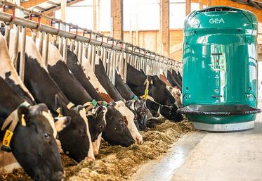 Les innovations vont bon train en élevage. Parmi les nouveautés, le robot ­d’alimentation DairyFeed F4500 de GEA.