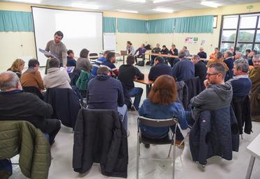 Mercredi 23 novembre, à Miermaigne. Les adhérents des sections du Perche et de Terres de Perche de la FNSEA d'Eure-et-Loir se sont retrouvés en assemblée générale.