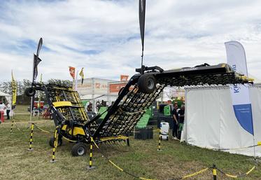 L’Arcadia, herse-étrille de 12 mètres Isobus à coupure de sections par GPS, a été dévoilée en septembre dernier.