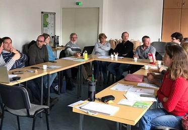 Le 23 novembre à Galluis (Yvelines) lors de la réunion de la commission apicole de la FDSEA Île-de-France.