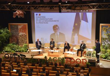 Marc Fesneau, ministre de l'Agriculture, a participé en visioconférence à la première table ronde dédiée aux leviers politiques qui pourraient être actionnés pour faire de la France la championne des protéines végétales.