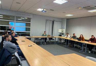 Mardi 17 janvier au Chesnay (Yvelines) lors du conseil d'administration de JA Île-de-France ouest.