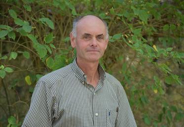 François Cazin est vigneron à Cheverny et président de la Fédération des associations viticoles de Loir-et-Cher. 