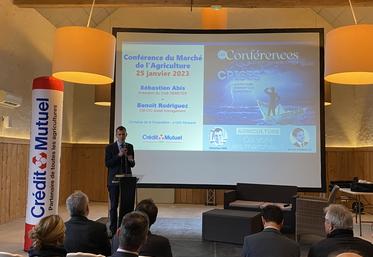 Le 25 janvier, à Mulsans. Sébastien Abis, directeur du Club Demeter, a tenu une conférence sur les enjeux qui attendent le monde agricole de demain tout en évoquant les marchés actuels.