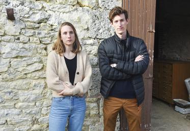 Le couple d'artistes, Camille Zisswiller et Nicolas Lefebvre, ont passé plusieurs jours avec les élèves du lycée agricole de La Saussaye.