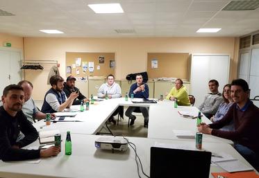 Le comité de pilotage s'est réparti les différentes tâches et les implantations de cultures débutent ce week-end. 