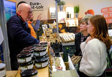 Les visiteurs ont pu rencontrer certains producteurs présents pour la première fois au Salon, comme Gustave et Léon.