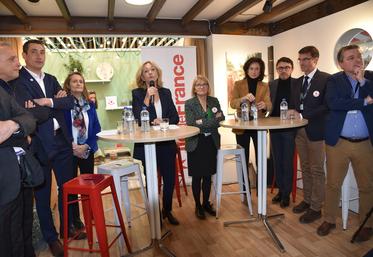 À Paris, vendredi 3 mars. La présidente de la Région Île-de-France, Valérie Pécresse, a détaillé une série de mesures en faveur du monde agricole.