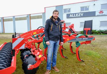 Après l'avoir testé sur 35 hectares, Jonathan Desforges a choisi d'investir dans le déchaumeur Enduro Pro de Kverneland.