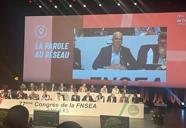 À Angers (Maine-et-Loire), le 29 mars lors du 77e congrès de la FNSEA.