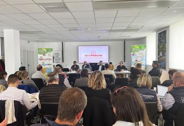 Vendredi 31 mars, à Tours (Indre-et-Loire). Lors de l'AG, les adhérents ont dressé le bilan des actions 2022 et présenté la feuille de route 2023 pour JA CVL.