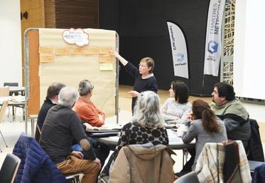 Le 5 avril, à Chartres. Citoyens et professionnels ont planché sur les objectifs du Projet alimentaire de territoire de Chartres Métropole.