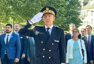 Le 21 août, à Chartres. Entouré d'élus du territoire, du nouveau ministre de l'Outre-mer, Philippe Vigier, de représentants de l'État, de la société civile et des corps constitués, le nouveau préfet d'Eure-et-Loir, Hervé Jonathan, a officiellement pris ses fonctions.