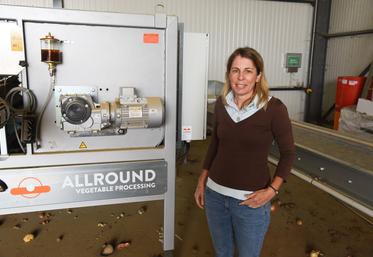 Le 30 août, à Beauvilliers. L'exploitation d'Isabelle Decorte, Fraîcheur de Beauce, a investi dans du matériel de conditionnement et attend sa légumerie avec impatience.