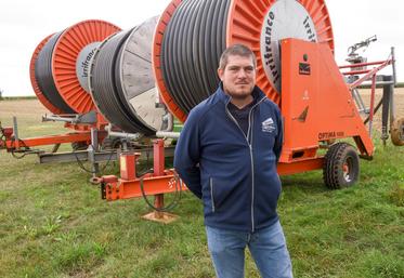 Le 1er septembre, à Courbehaye. Sylvain Marcuard est le président du canton Jeunes agriculteurs d'Orgères qui organise la Fête de l'agriculture cette année.