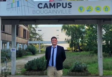 Clément Trédaniel, directeur adjoint du campus Bougainville en charge du lycée.