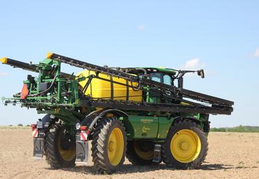 L’automoteur R4150i dispose d'un rampe en carbone, plus légère et plus robuste.