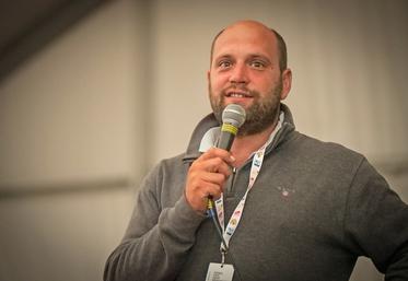 Charles Perdereau, Président de JA Centre-Val de Loire, se fait le porte-voix d'un réseau inquiet et exaspéré vis-à-vis du conseil régional.