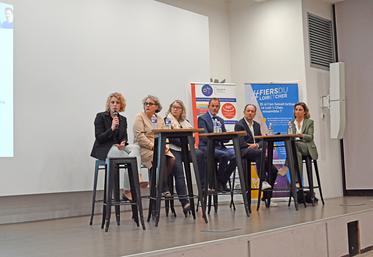 Une table ronde sur la problématique du recrutement en Loir-et-Cher organisée par l'agence d'attractivité BeLC a eu lieu, lundi 16 octobre à Blois. 