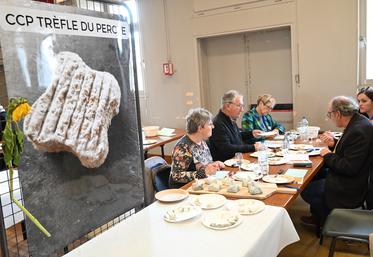 Mercredi 8 novembre, à Selles-sur-Cher. Le Concours régional de fromages organisé par la SDA 41 a eu lieu avec 70 producteurs et 256 échantillons.