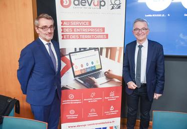 Lundi 13 novembre, à Orléans (Loiret). Stéphane Girerd (à g.) est le nouveau président de Dev'up Centre-Val de Loire aux côtés de François Bonneau, son président délégué.