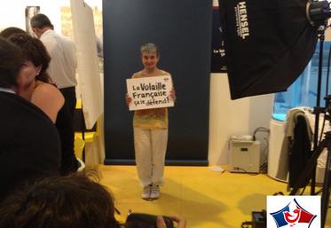 Au space à Rennes, les acteurs de la filière sont invités à se mobiliser pour défendre la Volaille Française.