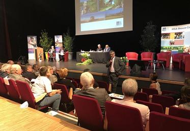 Comme à son habitude, Pascal Cormery, au 1er plan, s’est exprimé en toute franchise, et sans détour.