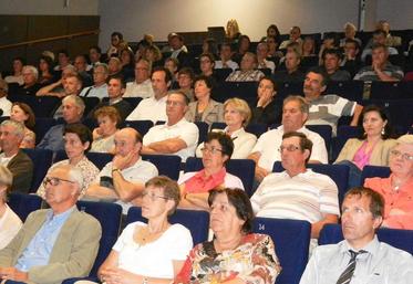 La conférence a passionné l’auditoire.