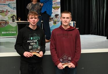 Jeudi 30 novembre, à Vendôme. Lukas Petit (meilleur pointeur prim’holstein) et Aloys Bonnaud (meilleur pointeur ovin) défendront les couleurs de Loir-et-Cher chacun dans leur catégorie lors du prochain Salon de l'agriculture.