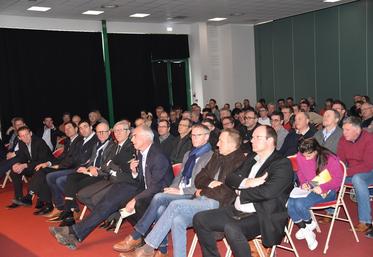 Auxerre (Yonne), jeudi 7 décembre. Les délégués élus lors des assemblées de section et les partenaires assistent à l'assemblée générale de 110 Bourgogne.