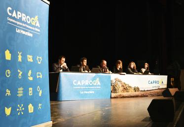 Mardi 5 décembre, à Amilly. Durant l'assemblée générale de la Caproga, ses représentants ont dévoilé le détail du nouveau plan d'investissement 2023-2028.