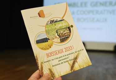 Mardi 12 décembre, le fascicule Boisseaux 2033 a été transmis aux adhérents de la coopérative lors de son assemblée générale.