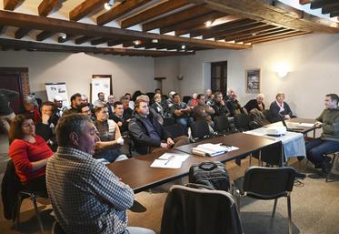 Mardi 19 décembre, à Cheverny. La Cuma* viti-vinicole de Cheverny a organisé son assemblée générale. L'occasion de fêter ses 30 ans en présence de nombreux membres.