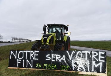 Action du syndicat du Vexin à Vigny (Val-d'Oise) jeudi 25 janvier.
