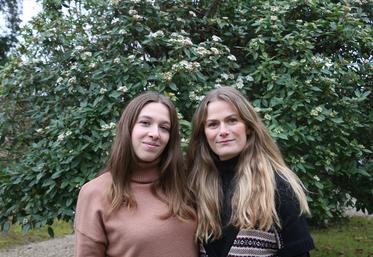 Aurélie Minet et Camille Duverger, du pôle Défense des productions de la FDSEA Île-de-France.