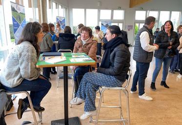 Samedi 10 février, à Mignières. Plus de 80 familles sont venues se renseigner sur les formations proposées par le LEAP Franz-Stock.