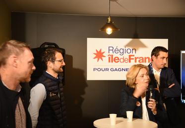 Valérie Pécresse a présenté les responsables de France Carbon Agri à des représentants d'organisations professionnelles et consulaires, le 26 février, au Sia.