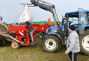 Une belle action qui allie sensibilisation au gaspillage du foncier et solidarité. 