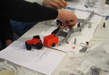 Travailler en collectif c’est aussi pouvoir bénéficier des bonnes idées et des conseils de collègues à la vue du projet.