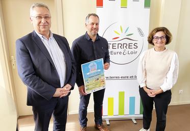 Vendredi 29 mars, à Chartres. La chambre d'Agriculture, l'association de la marque Terres d'Eure-et-Loir et le conseil départemental se sont associés pour fêter dignement les 20 ans de Terres d'Eure-et-Loir.