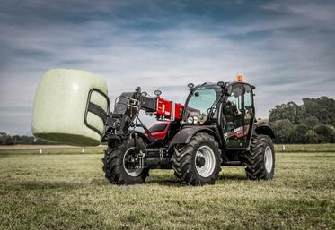 Les Case IH Farmlift proposent une hauteur de levage allant jusqu’à 9 mètres et une capacité maximale allant jusqu’à 4,2 tonnes.