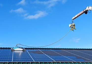 Le robot Helios permet 10 à 15 % d'énergie supplémentaire grâce à son lavage.