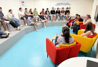 Mardi 4 juin, à Châteaudun. Les étudiants du BTS Acse* de Nermont ont organisé leur premier Rendez-vous Acse-Agri sous forme de table ronde.