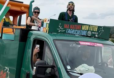 La FNSEA faisait partie de la caravane du Tour de France cette année.