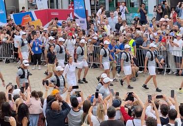 Après être passé dans le nord de la région Centre-Val de Loire cette semaine (ici en Loiret),  la flamme olympique arrive en Île-de-France dès le .