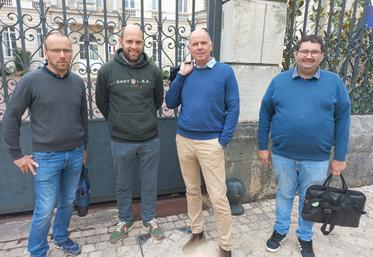 De g. à d. : David Faucheux, Charles Perdereau, Nicolas Sterlin et Alexandre Cerveau, ont rencontré la préfète de région Centre-Val de Loire vendredi 23 août 2024.