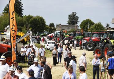 Du samedi 24 au dimanche 25 août, à Courtenay. Une exposition de matériel récent et ancien était visible tout le week-end à l'occasion du comice agricole organisé par le comité et la commune.