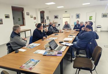 Un conseil d'administration commun aux syndicats locaux d'Hurepoix-Étampois et Beauce-Gâtinais s'est tenu mercredi 4 décembre à Étampes (Essonne).